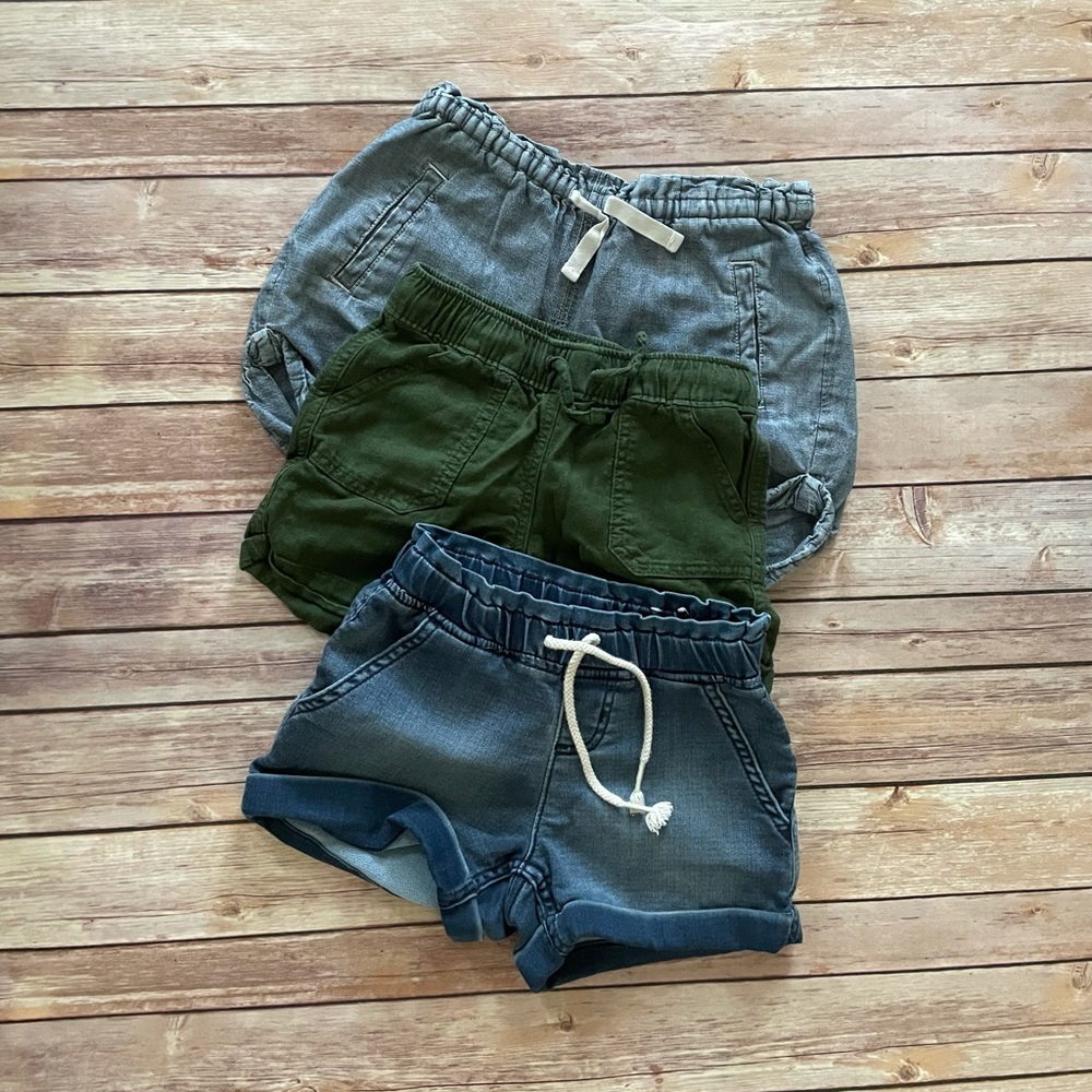 3 pairs of shorts